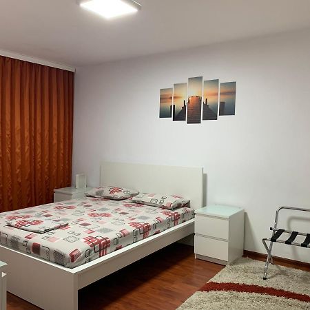 Ana Center Apartment Galaţi Eksteriør billede